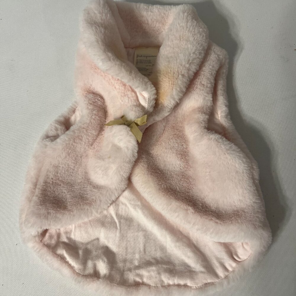 Girls light pink vest
